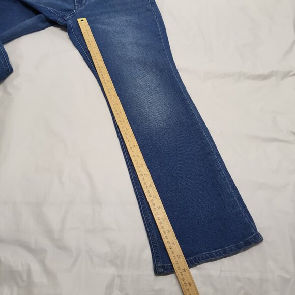 Old Navy Jeans Wow Boot Cut Womens 10 Short Stretch Mid Rise Denim Pants 33 X 29 - Picture 12 of 16